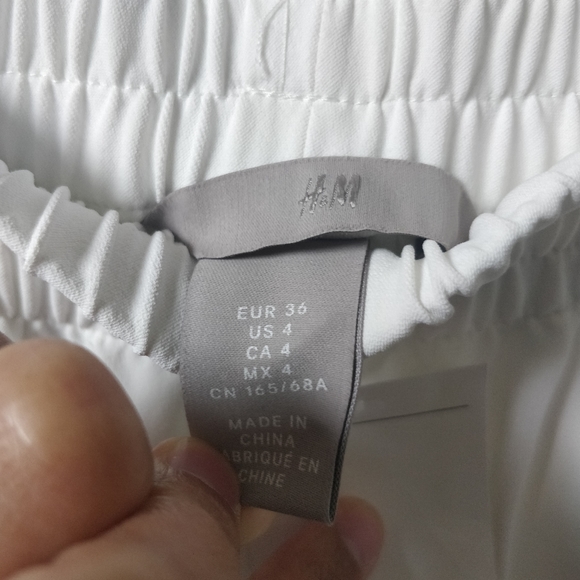 H&M White Ankle Pants - Picture 4 of 6